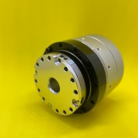 天線云臺專用國產一體化電機帶編碼器減速機支持定制