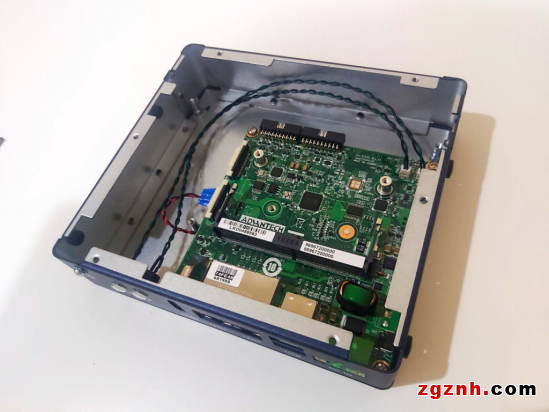【開(kāi)箱測(cè)評(píng)】搭載NVIDIA Jetson系列的工業(yè)級(jí)邊緣AI網(wǎng)關(guān)：研華EPC-R7200